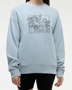 Blue-Crew-Neck-Graphic-Sweatershirt