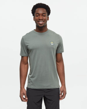 Green-Crew-Neck-Graphic-Shortsleeve-T-Shirt