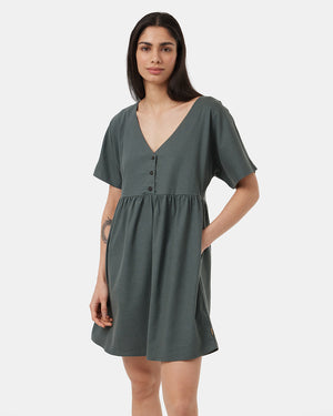 Green-V-Neck-Relaxed-Fit-Buttoned-Dress