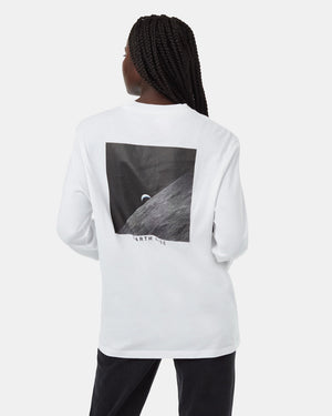 White-Crew-Neck-Graphic-Longsleeve-T-Shirt-Ungendered