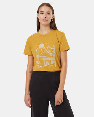 Yellow-Crew-Neck-Graphic-Shortsleeve-T-Shirt