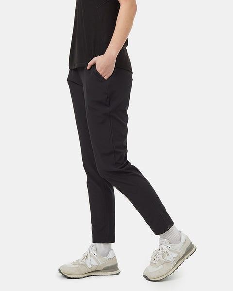 InMotion Lightweight Pant | Recycled Materials